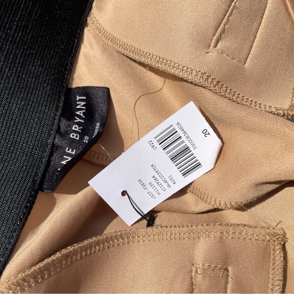 Lane Bryant Ponte Collection Mid-Rise pull on pants straight leg Camel 20 NWT - Picture 4 of 5